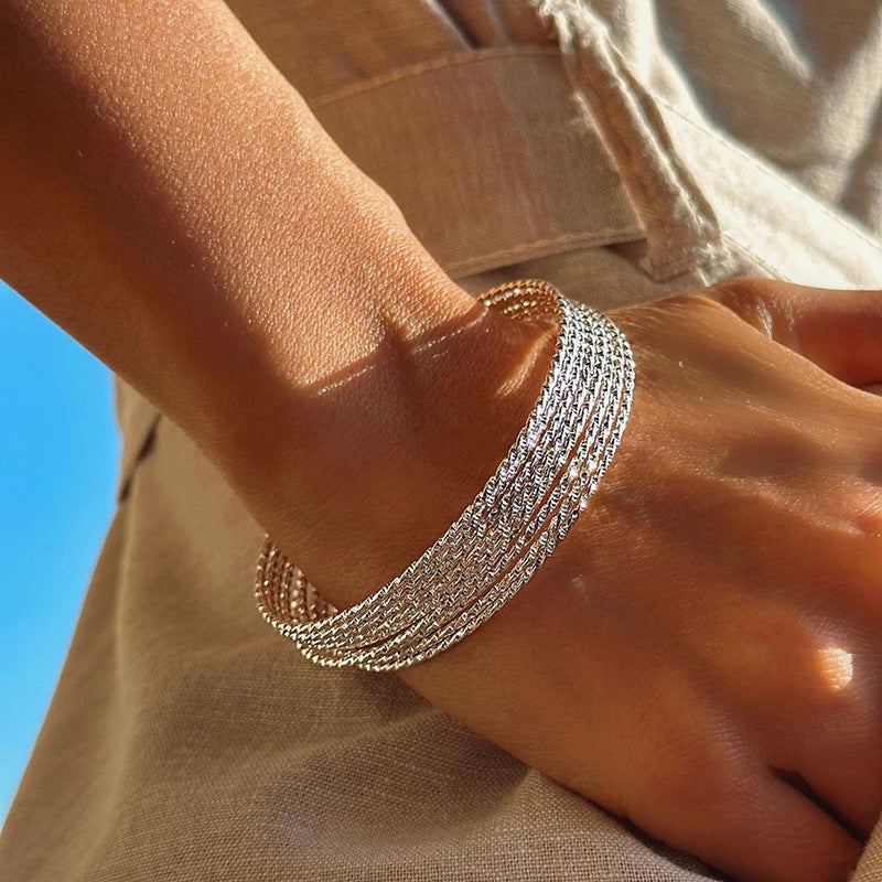 Wholesale alloy bangle sets for cross-border e-commerce: fashionable, small, multi-layered, plain circle bracelets for women (european & american style)