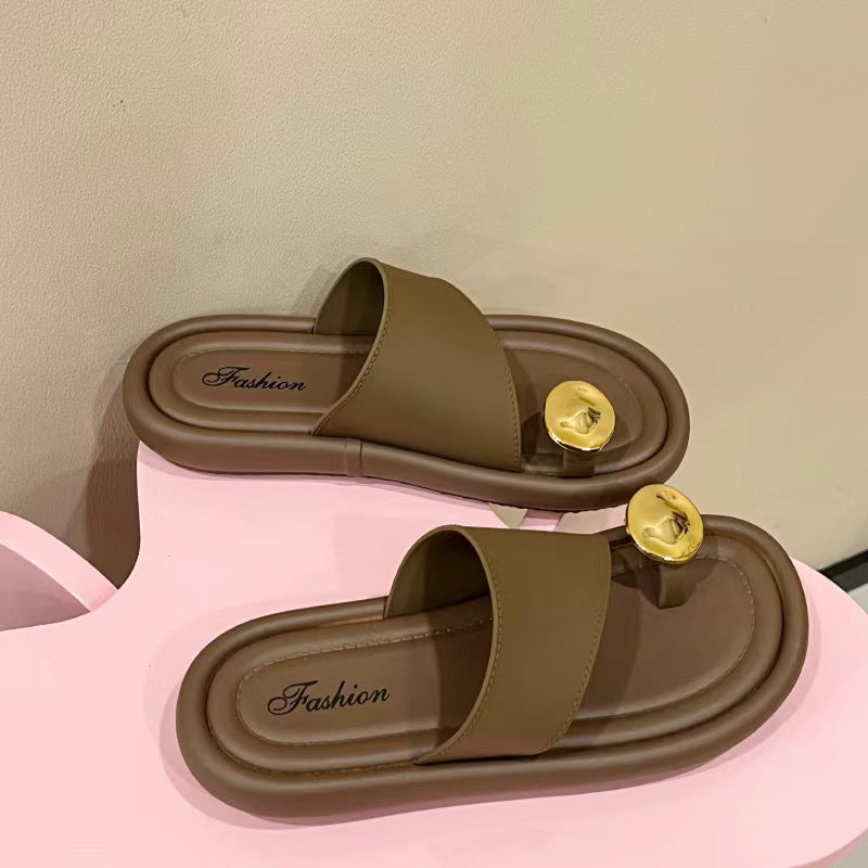 Women's thong sandals - new summer collection: versatile roman style, beach-friendly, casual flat sandals with soft soles, perfect for everyday wear