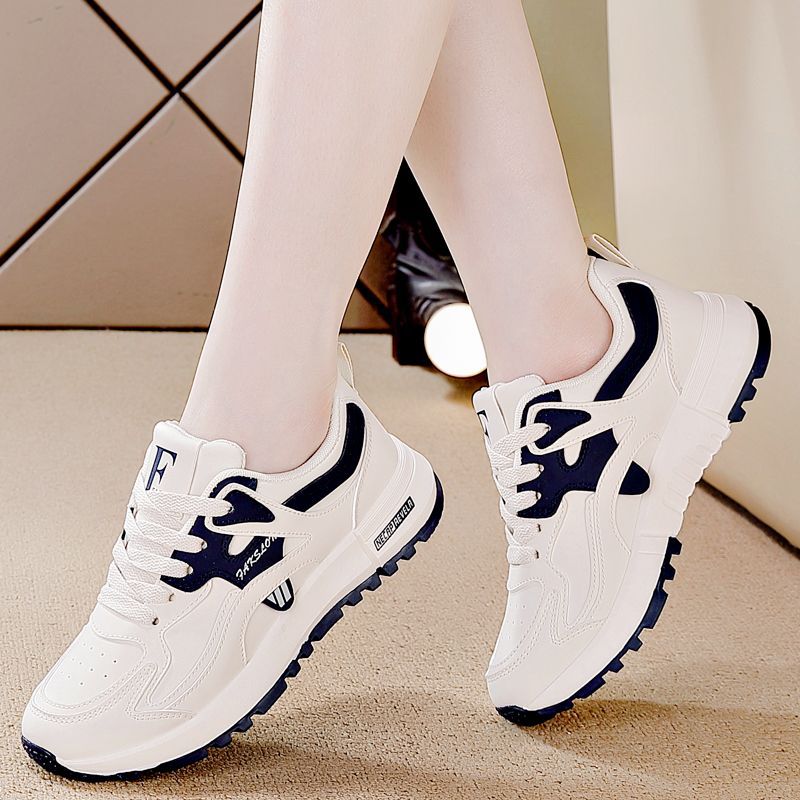 Plus size women's sneakers 2025 new spring hot style korean versatile lightweight running leather casual chunky sneakers