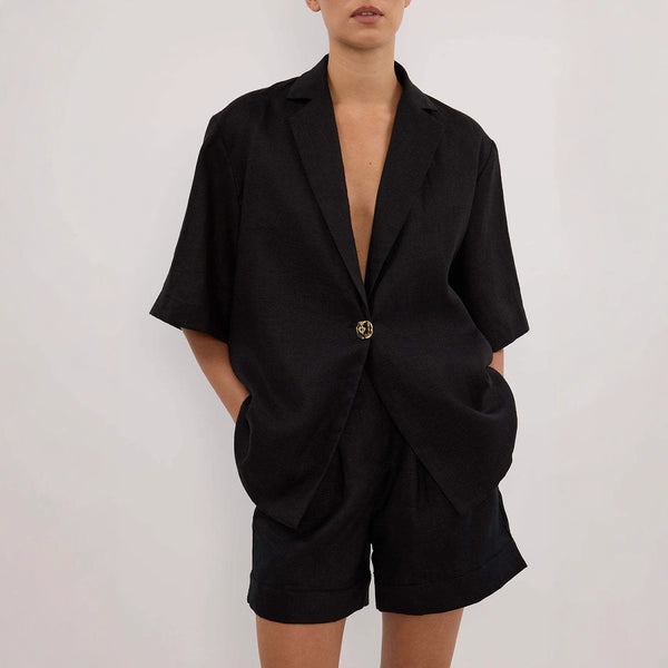 Summer vacation wind cotton and linen half-sleeved V-neck cardigan jacket top shorts loose casual suit women's European, American