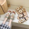 Women's summer 2024 outdoor wear student korean style slippers women's trendy fairy style flat heel chrysanthemum simple one-strap sandals