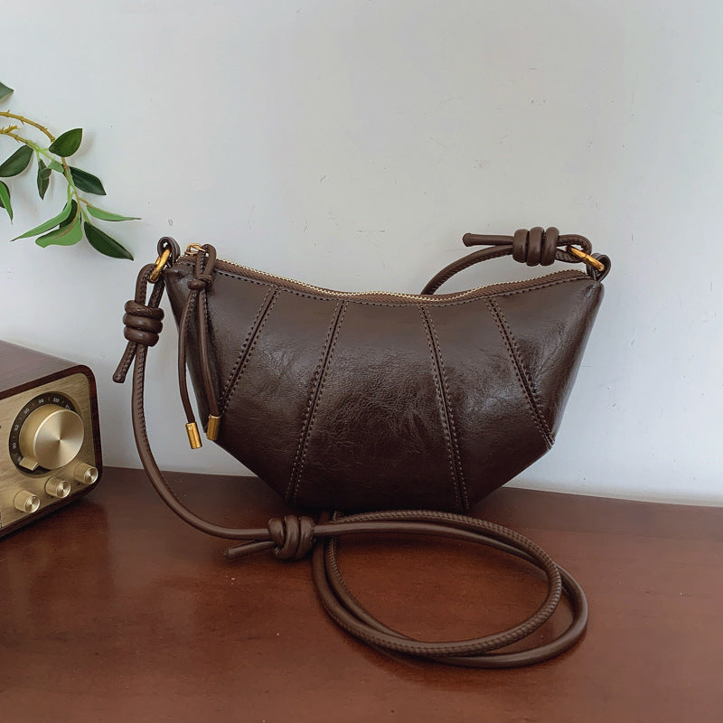 Foreign trade niche super fire dumpling bag women's 2025 new autumn and winter popular fashion shoulder messenger bag versatile croissant bag