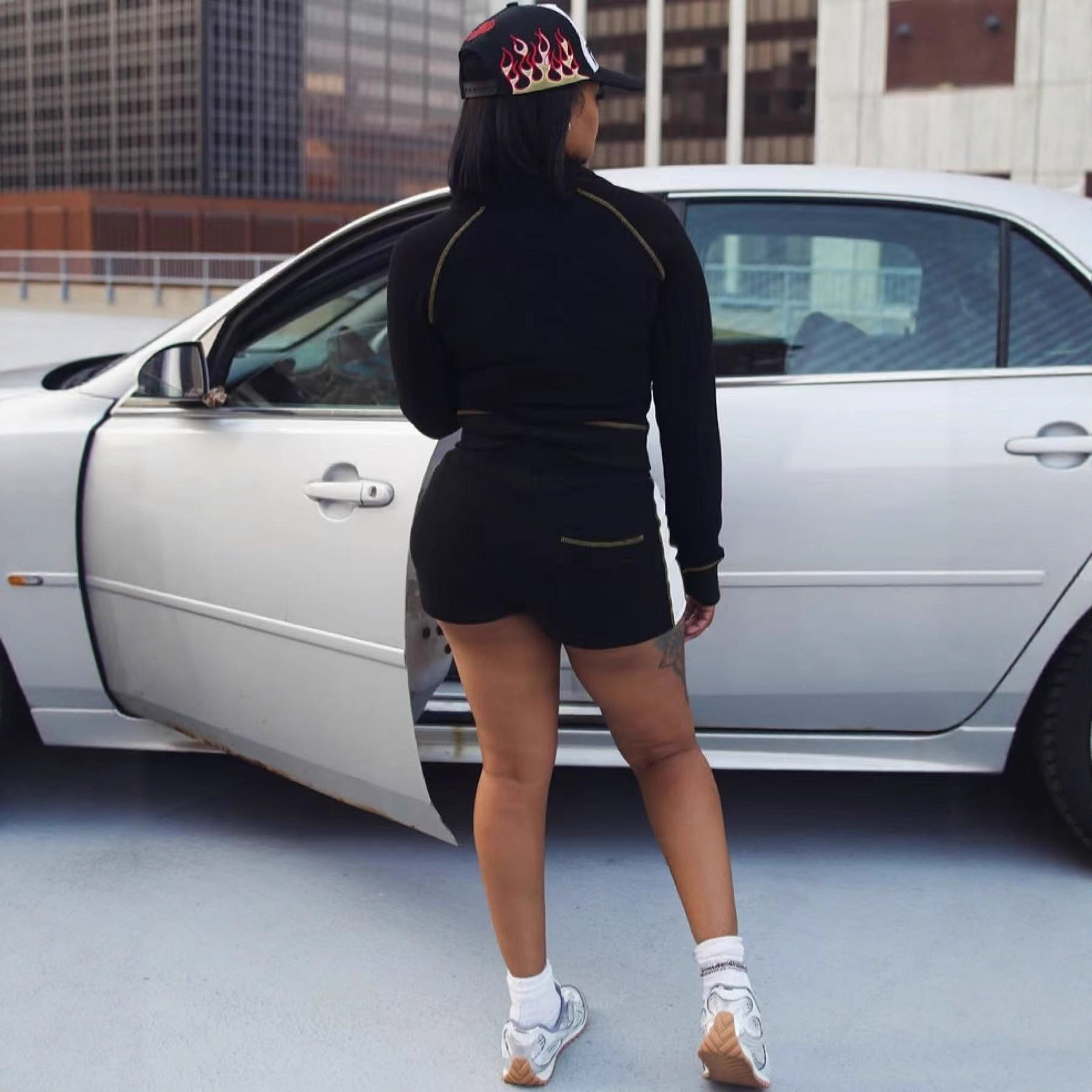 Cross-border Europe, America and 2025 new women's clothing waffle texture fabric contrasting color splicing cardigan drawstring shorts set