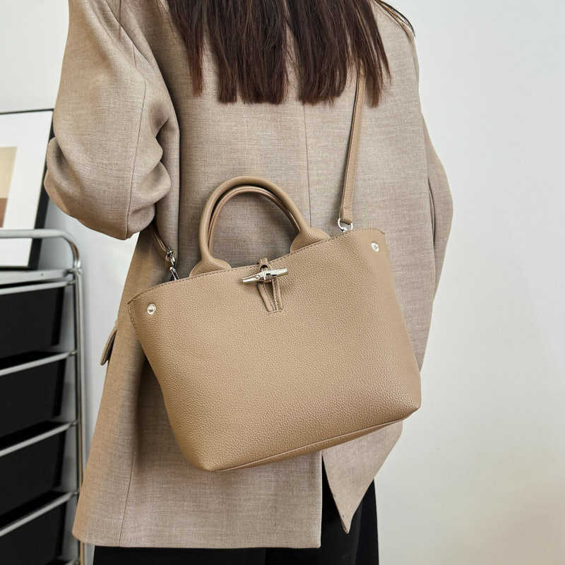 High quality new bamboo bag mini handbag bamboo buckle shoulder messenger bag casual women's bag