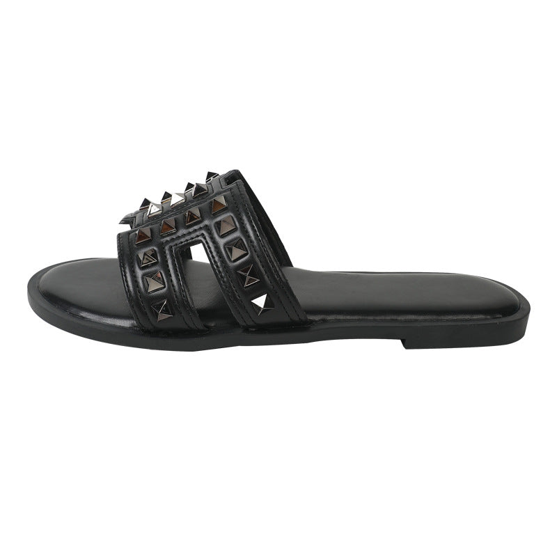 Xiaoxiangfeng rivet slippers for women outwear2025 summer new arrivalflatsfashion beautiful seaside beach sandals flip-flops