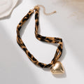 Wholesale heart necklaces - european & american cross-border trendy statement leopard print jewelry - unique design sweet & cool girl charms