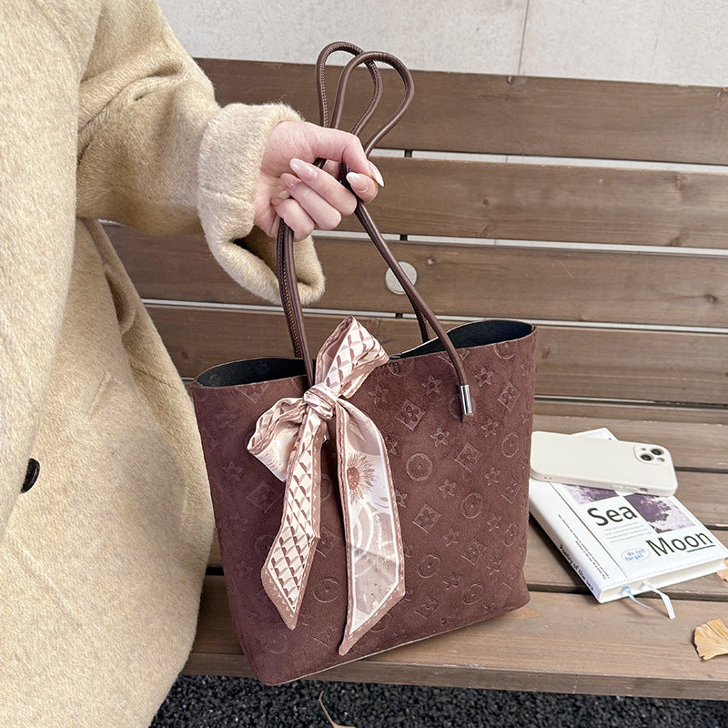 2025 new cross-border women's bag: minimalist, fashionable, retro, large capacity, letter print, handbag, shoulder bag, tote bag