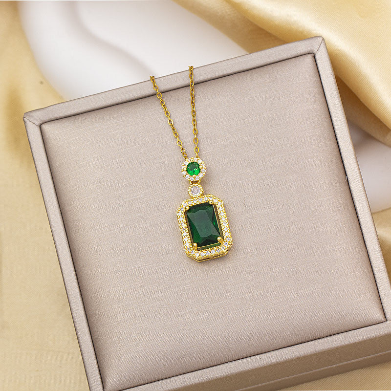 Necklace female nicheeasiest for match pendant fashion electroplating accessible luxury style accessible luxury design high-end titanium steel popular clavicle chain