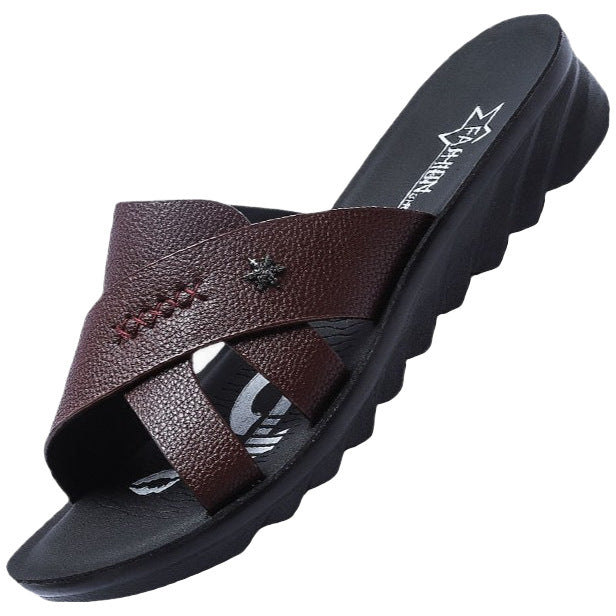 Summer hot sale: women's beach sandals, mom's sandals, waterproof soft-soled clogs, comfortable casual shoes for middle-aged and elderly women