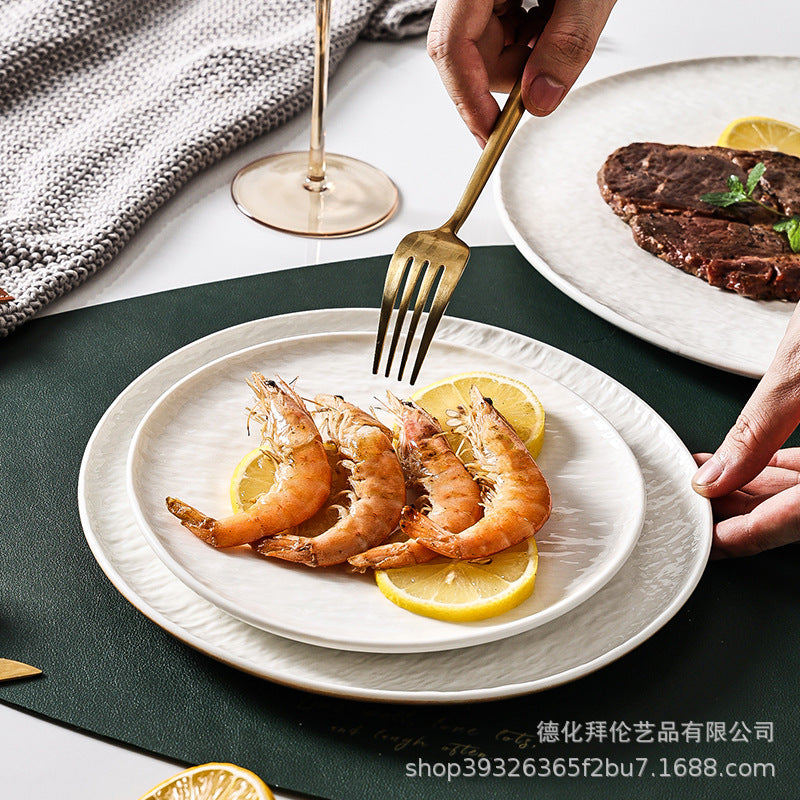 European-style ceramic steak plate, creative embossed white dinner plate for home use, hotel restaurant display plate, minimalist pasta plate