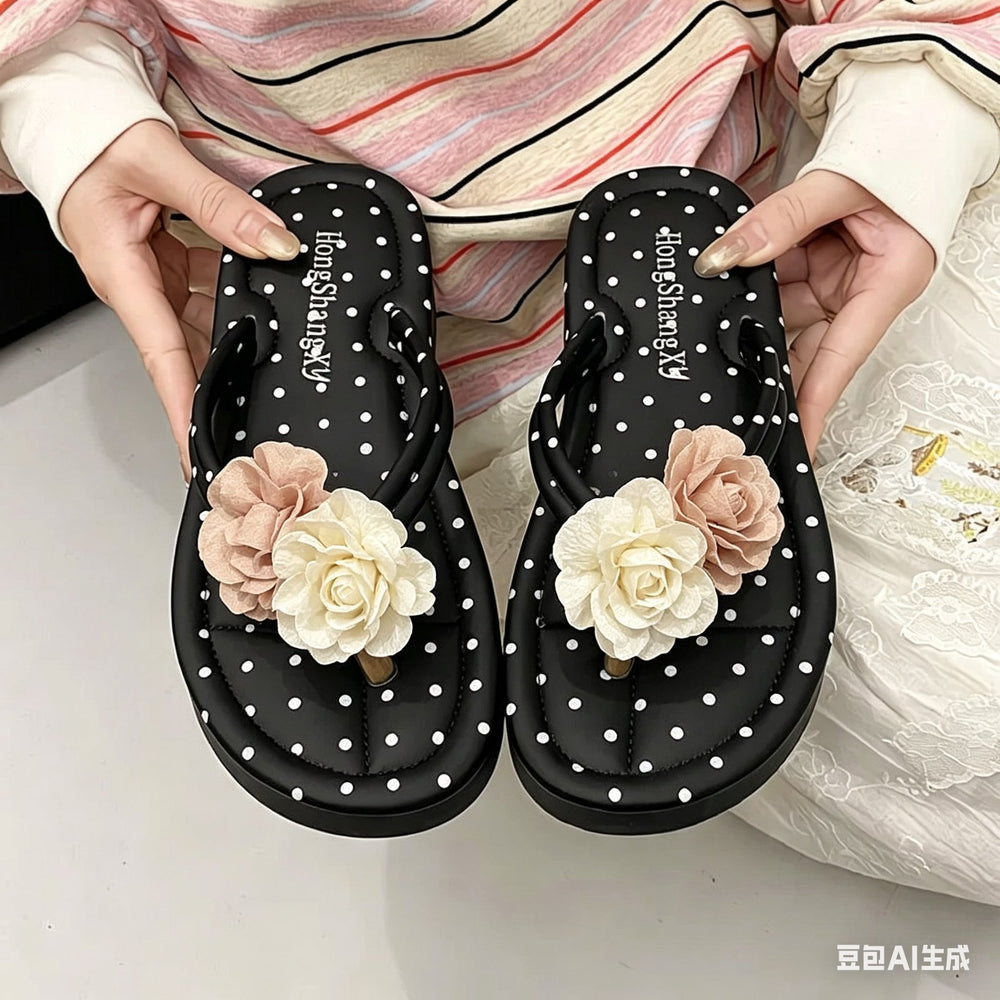 Cartoon cute sydney thick sole 2026 flip flops summernew arrival fairy style with non-slip beach flip flops women