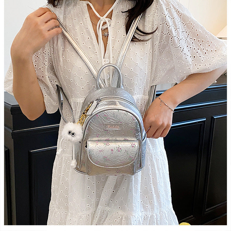 Cross-border backpack women's fashion versatile niche design Korean version student schoolbag casual texture lightweight travel backpack