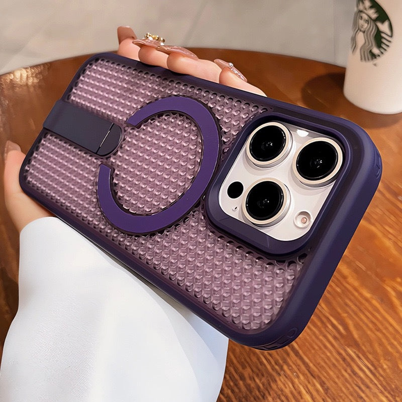 Fanxing honeycomb cooling magnetic stand compatible with apple 17pro phone case iphone16 ice point hollow anti-fall