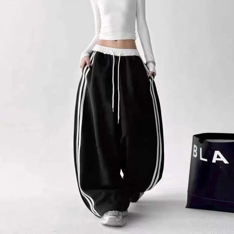 High-waisted, slimming, striped, color-block wide-leg pants, new for autumn . women's loose-fitting, straight-leg, floor-length trousers, korean and japanese casual style