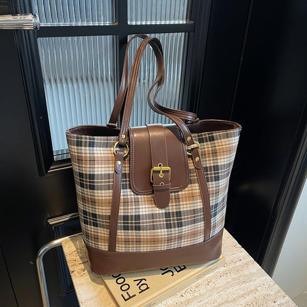 Winter plaid large-capacity bag women's 2025 new retro tote bag versatile casual backpack