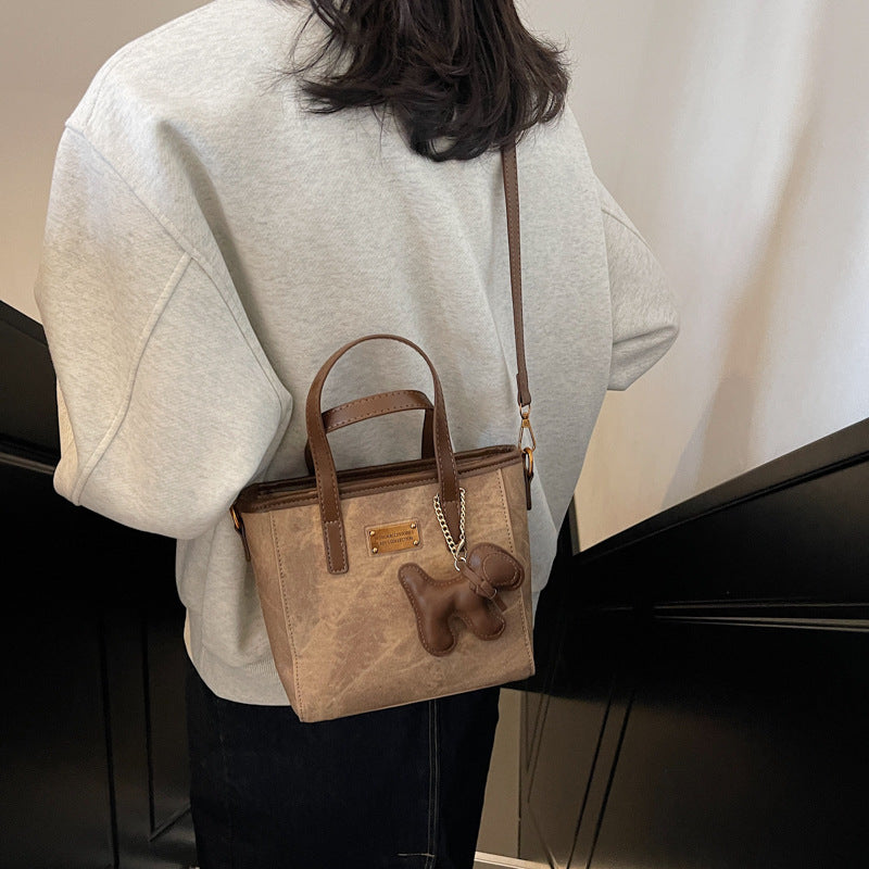 Retro trendy underarm bag women's 2025 autumn and winter new fashionable large-capacity tote bag commuter casual women's bag