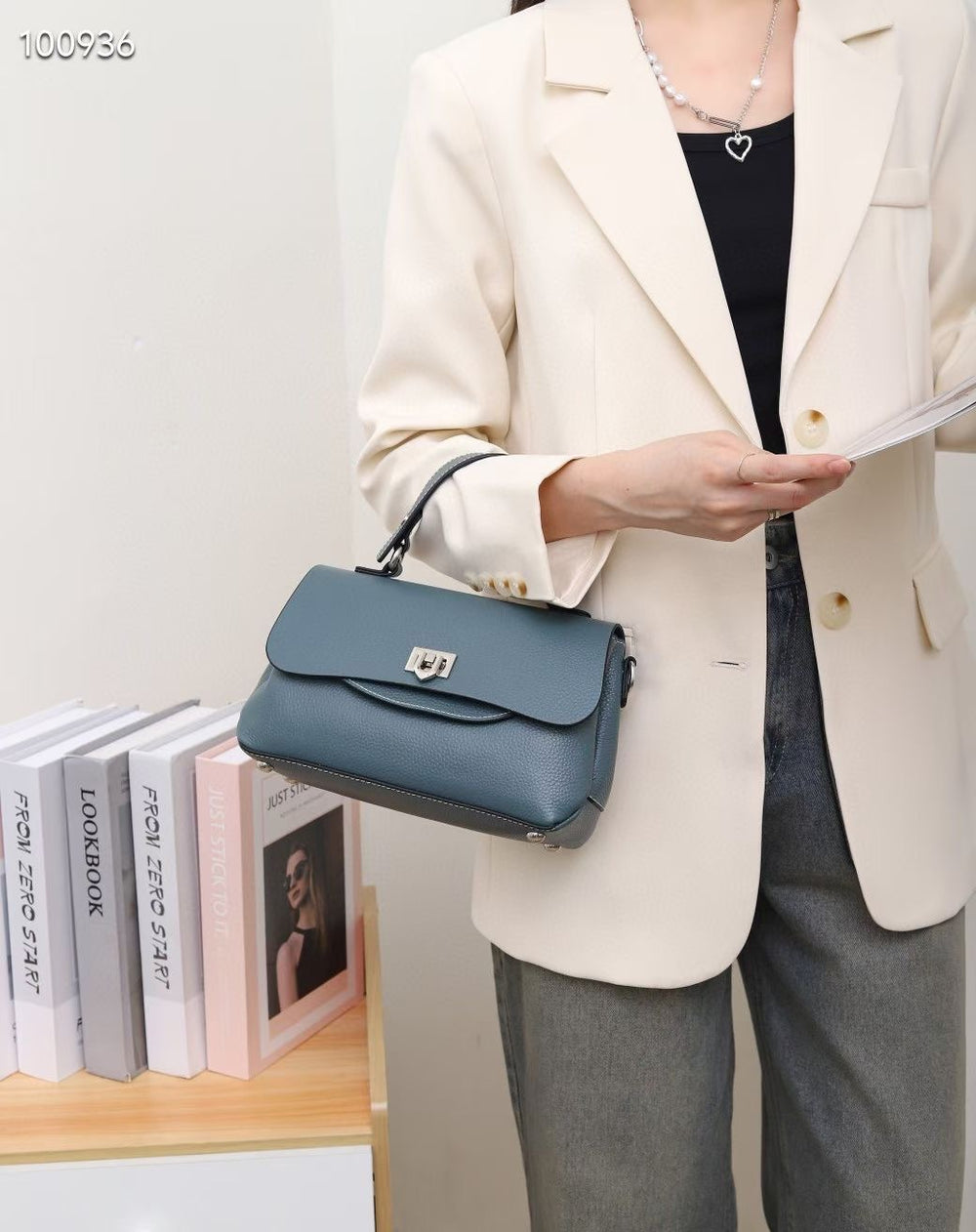 Top-grain leather women's 2024 fall/winter new arrival handbag, genuine leather women's bag, shoulder bag, crossbody bag, large capacity