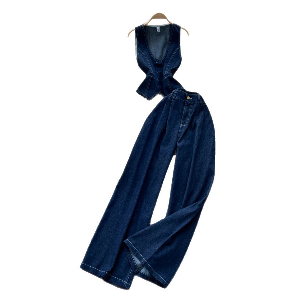 European and american retro hot girl outfit: women's autumn deep v sleeveless denim shirt + high-waisted slimming trousers with a drapey fit