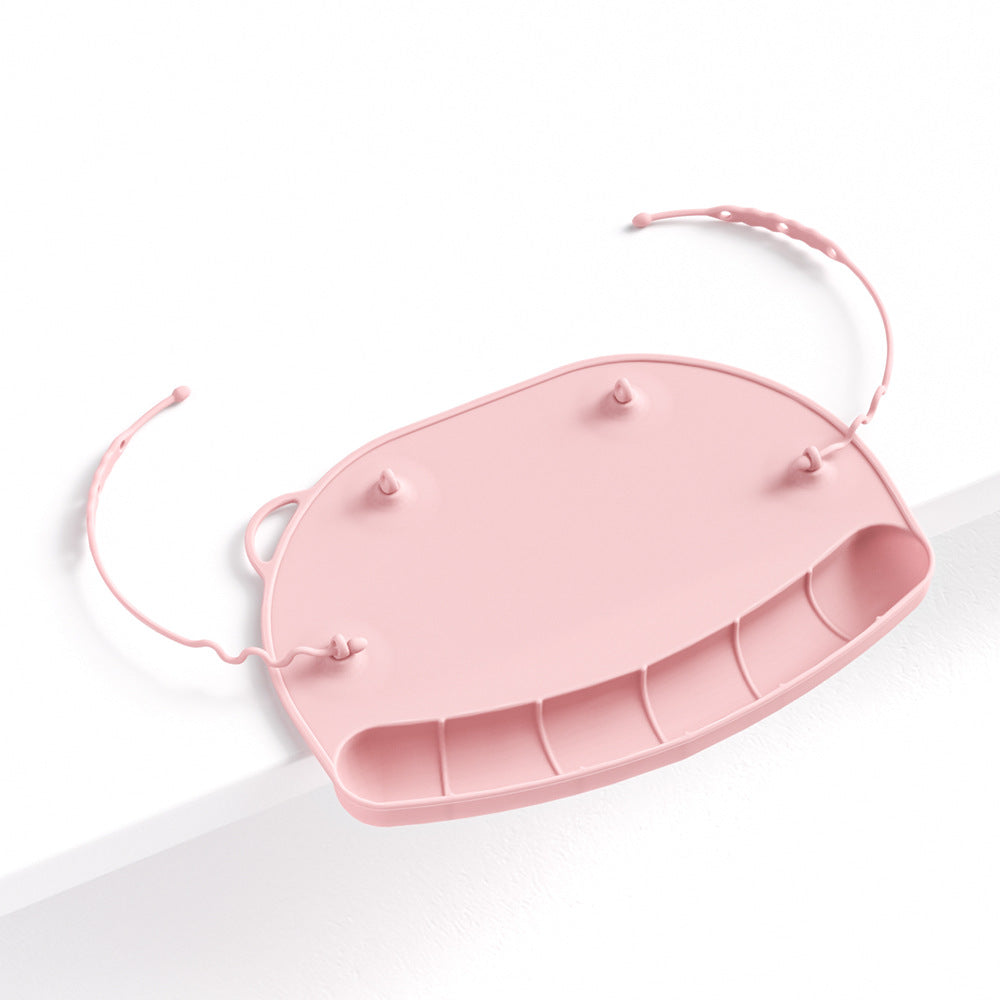 Children's placemat Suction cup type table mat with pocket Waterproof and anti-dirty pick-up meal bag Baby portable kindergarten silicone table mat