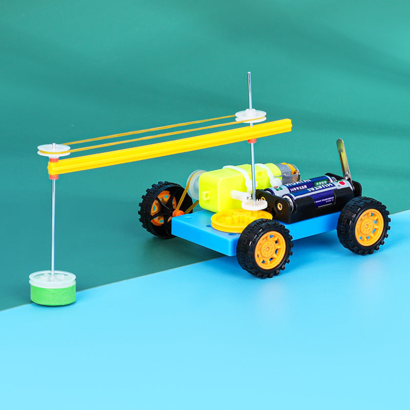 Sweeping robot, technology small production invention puzzle primary school students handmade DIY science experiment material package