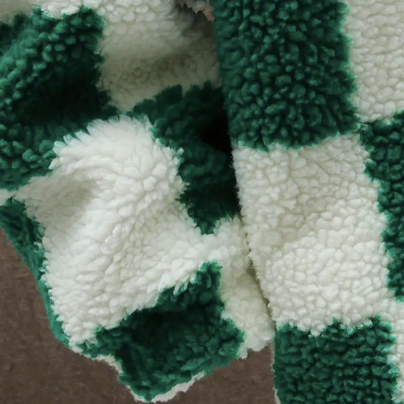 Spot single-sided lamb wool fabric size granular cashmere clothing shoe material flannel renewable lamb wool fabric