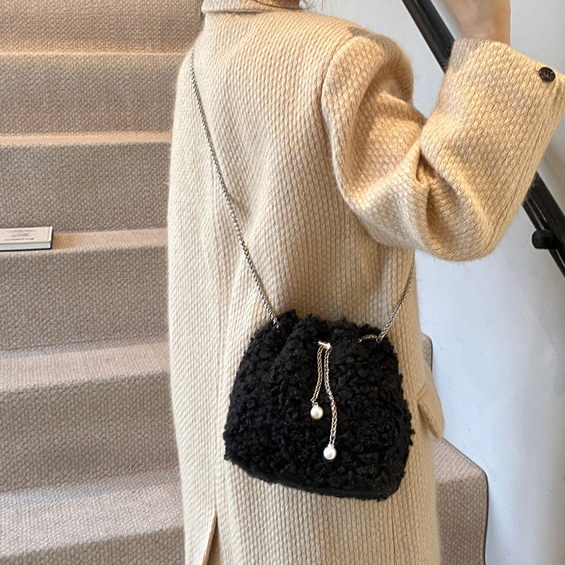 New Chinese style national style bag women's 2025 new niche design chain shoulder messenger bag portable bucket bag