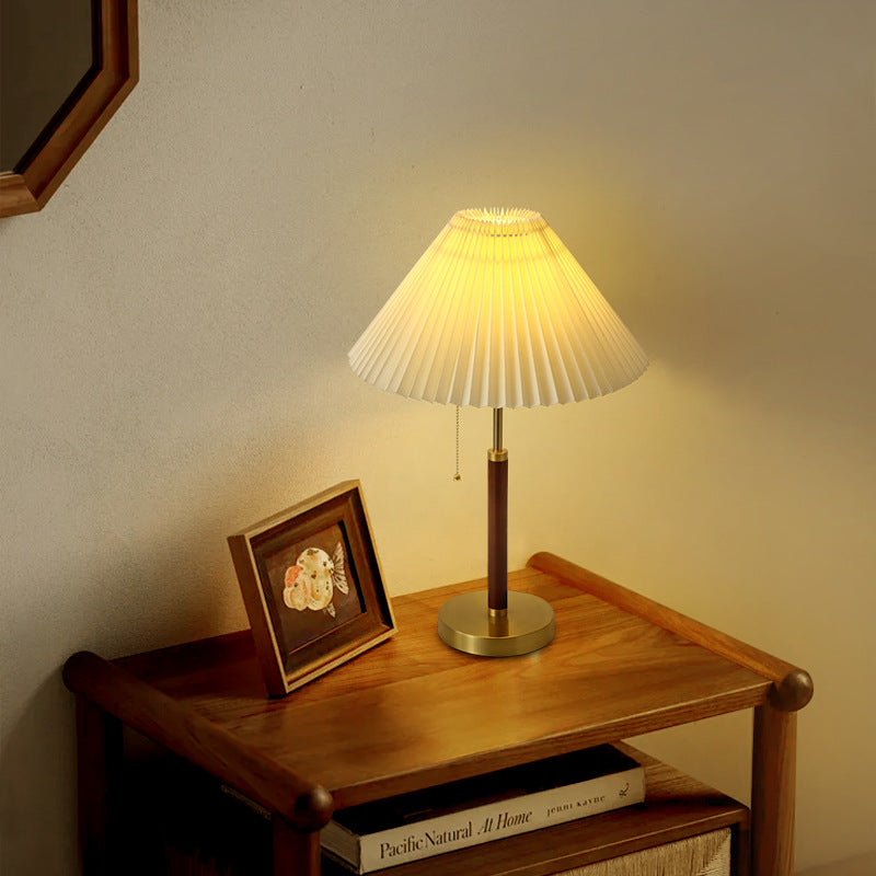 [Strict selection] Bedside table lamp, bedroom lamp, pleated decorative night lamp, ash log, medieval book, tenant atmosphere lamp