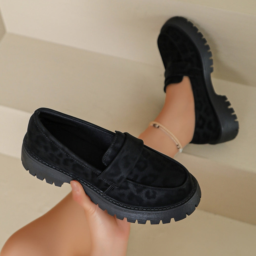 Wholesale women's chunky sole leopard print loafers -  spring/autumn new collection, british style, color block, round toe, plus size