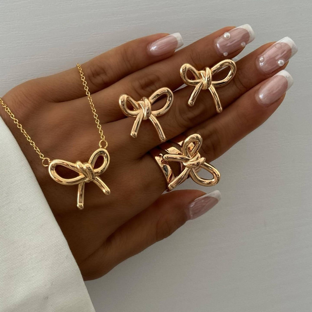 European and american cross-border ins style high-end bow pendant necklace for women, elegant and versatile minimalist earrings and rings jewelry set