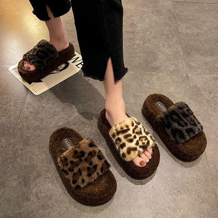 Leopard print platform slippers with faux fur trim - women's outdoor wear, new autumn/winter 2024 fashion, fluffy cotton house slippers