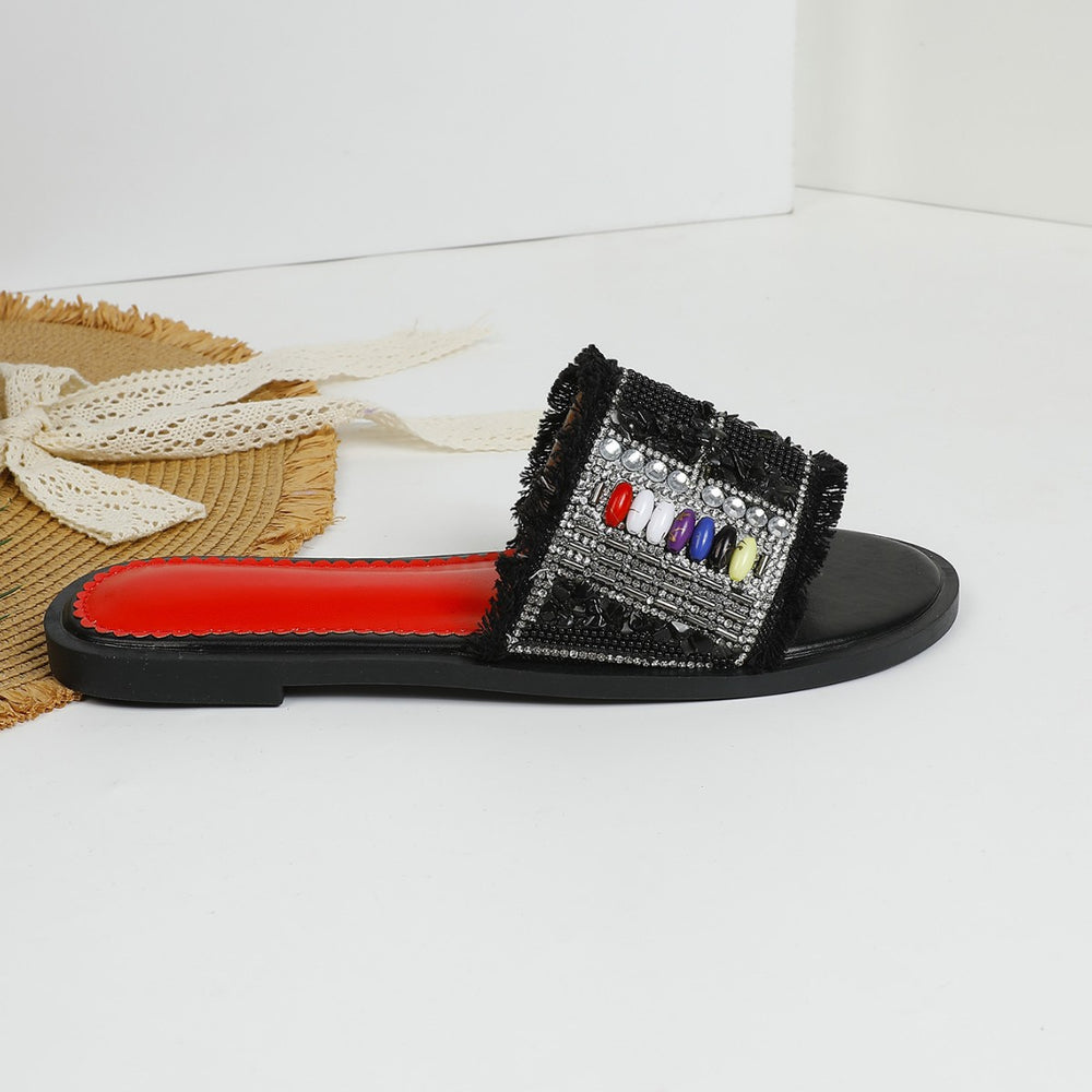 2025 trendy influencer flat sandals - new summer women's outdoor wear, versatile ladies' rhinestone thong sandals