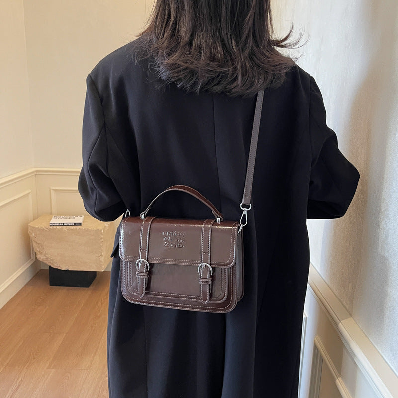 Cross-border high-end retro small bag 2025 new women's bag popular versatile messenger bag fashionable portable small square bag