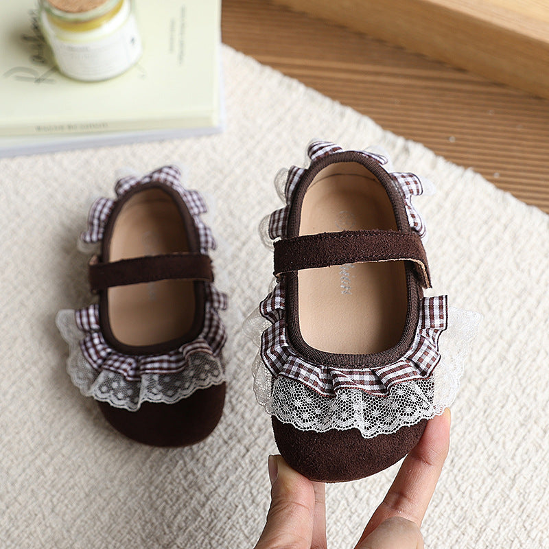 Autumn new arrivals: korean style girls' fashionable flats with lace, soft sole, bow detail, and closed toe – princess shoes