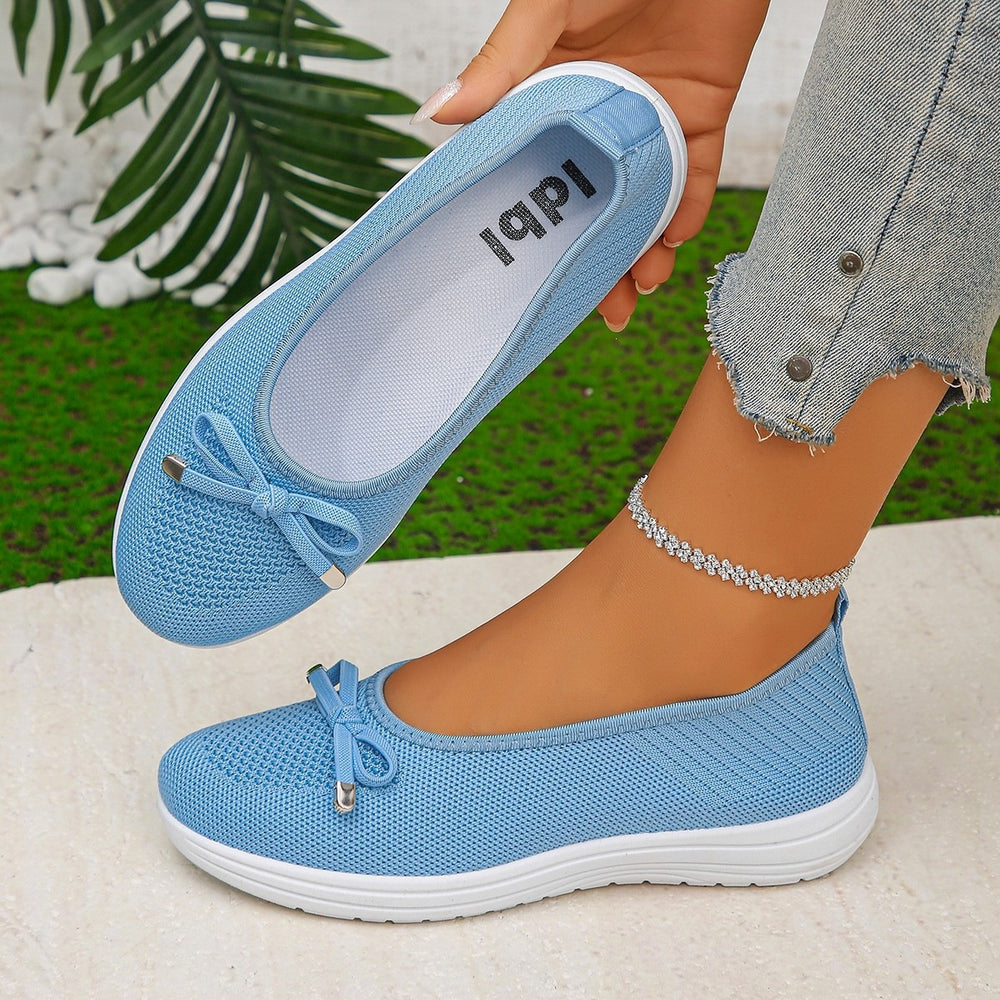 Plus size women's round toe slip-on shoes - soft sole, bow accent, versatile casual, anti-slip, wear-resistant, perfect for moms