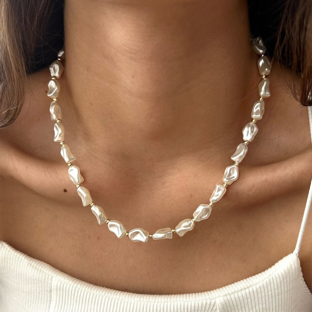 Irregular imitation pearl necklace wholesale european and american cross-border jewelry retro accessible luxury high-end stacked clavicle chain jewelry