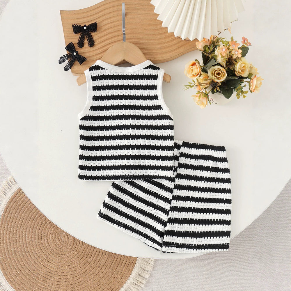 Girls' striped knit two-piece set: v-neck sleeveless tank top and loose-fit shorts - summer casual outfit