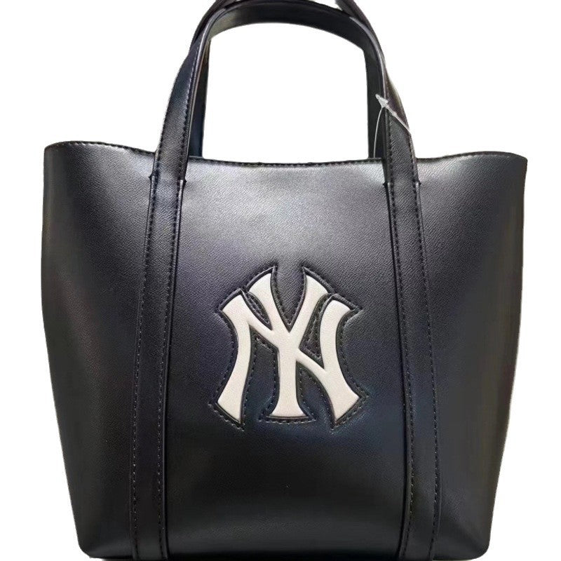 South Korea MLB2024 new vegetable basket portable shoulder bag Yankees commuter versatile tote bag shopping bag