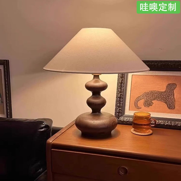 [Wow] French retro personalized bedside lamp atmosphere table lamp European simple American medieval wabi-sabi wind decoration