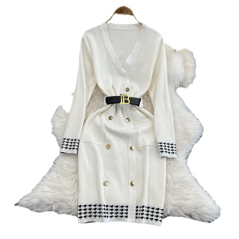 Elegant chanel-inspired v-neck double-breasted knit dress with cinched waist – a chic and sophisticated layering piece for spring and autumn