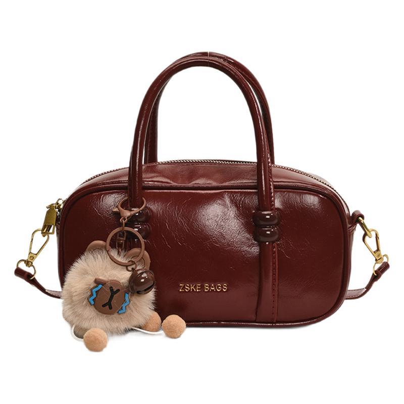 Fashion trendy hand carry small square bag 2025 winter new retro niche simple casual commuter messenger bag