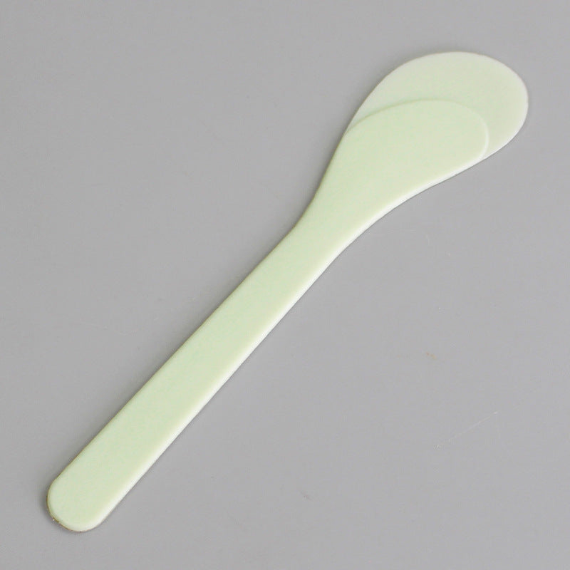 Wholesale beauty & makeup tools: facial mask mixing spatulas, plastic mask applicators, facial treatment spatulas, spa supplies, cream spoons