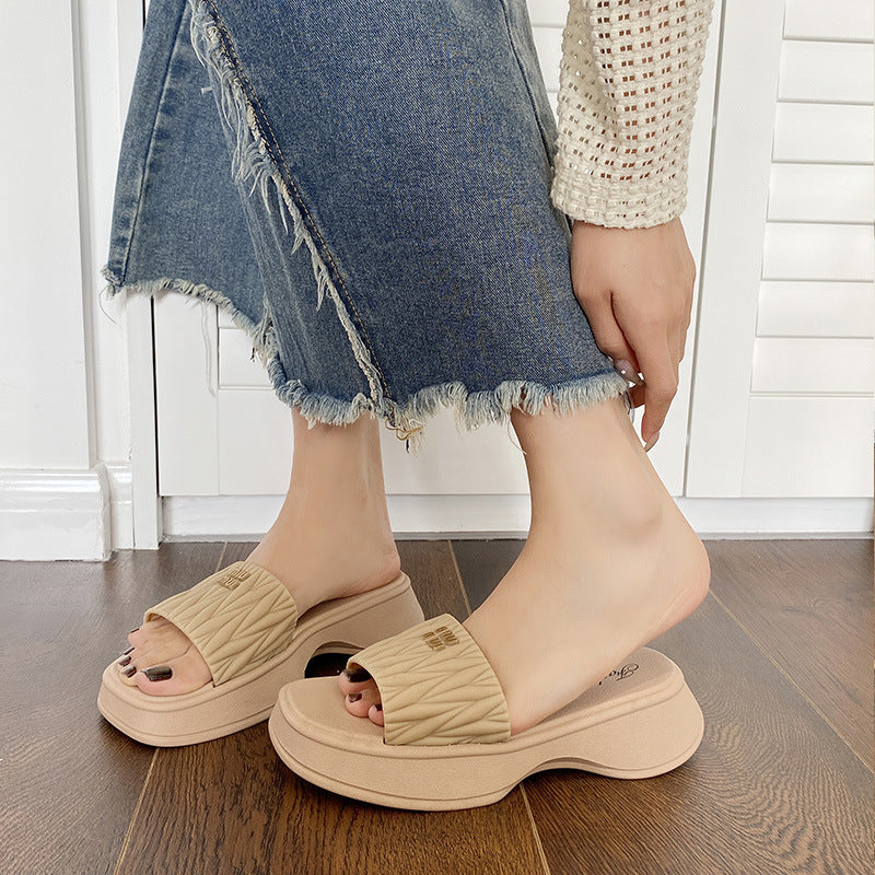2026 new arrival: popular chunky sole slides for women - summer outdoor wear, non-slip, fashionable, versatile sandals & slides - wholesale for export