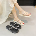 Women's flat sandals - new summer collection: casual, fairy-tale style with pearl and butterfly detail, open-toe design, fashionable beach sandals, versatile and stylish