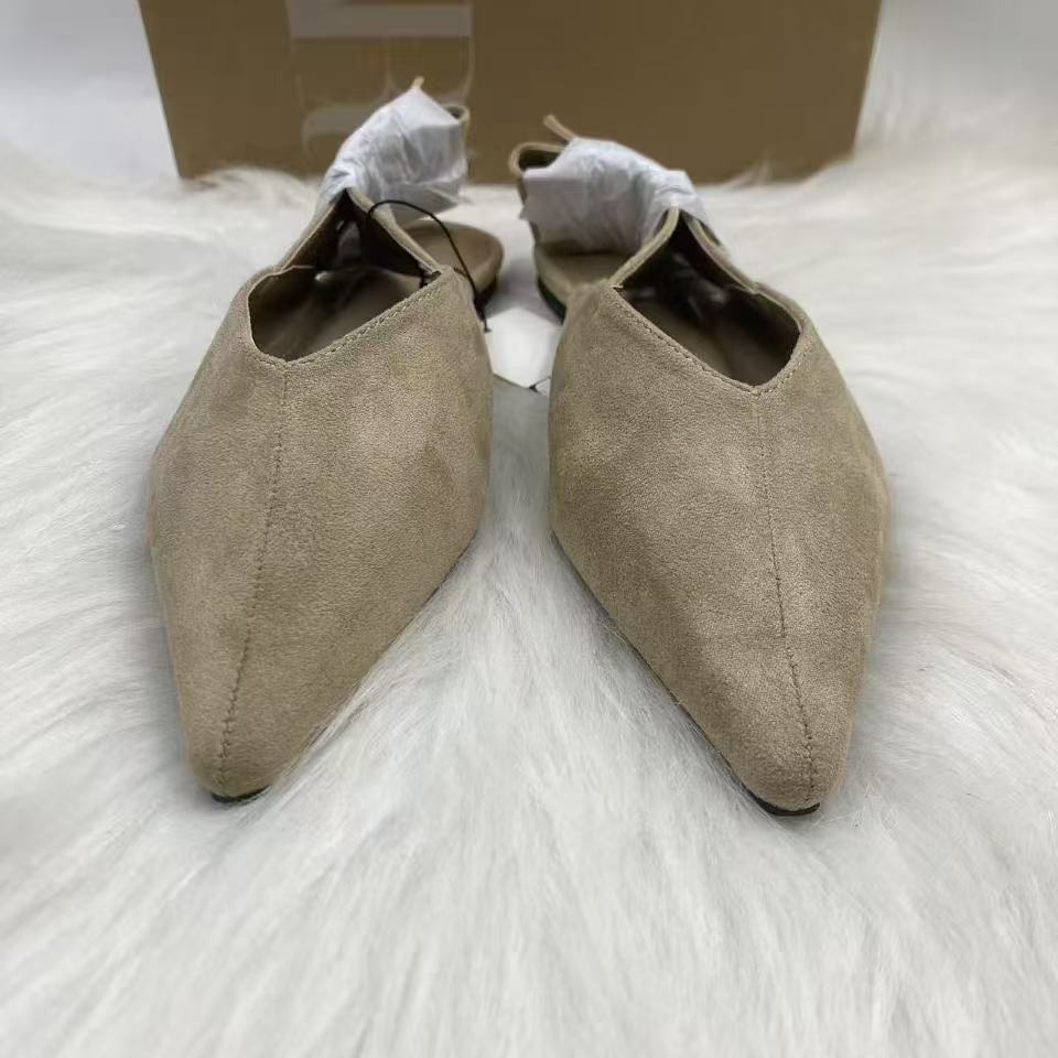 Za2025 winter new pointed-toe leopard print women's shoes - spring/autumn retro soft sole suede black commuter shoes