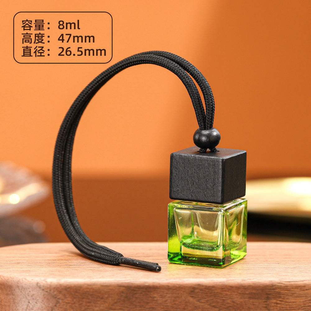 Car perfume bottle empty bottle hanging square cover colorful aromatherapy bottle essential oil refill bottle thickened lanyard glass bottle