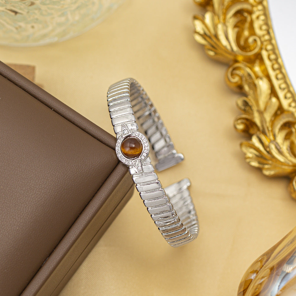 Bracelet female titanium steel fashion non-fading copper inlaid zirconium bracelet niche high-end fashion elegant jewelry wholesale hand jewelry