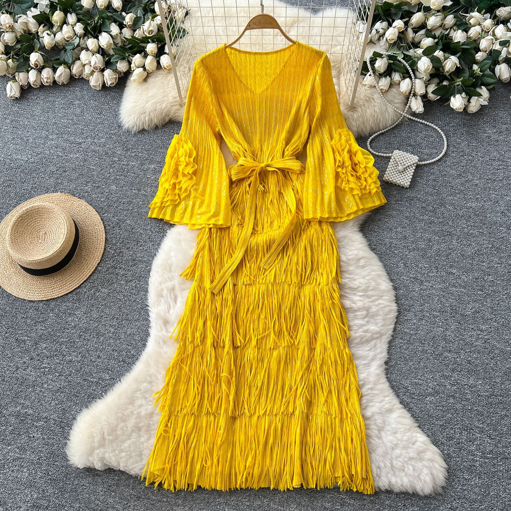 European and american style high-end flared sleeve dress - women's autumn raw edge 3d floral tie-waist midi dress - mature & chic