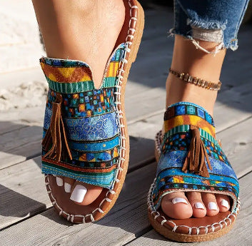 foreign trade plus size flat slippers for women,  summer new arrival, european and american style tassel beach sandals, size 43,