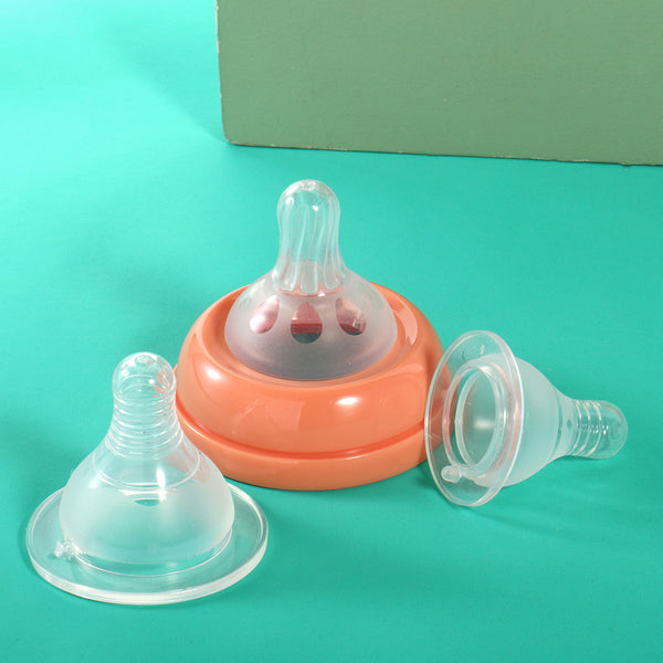 Wildlife 5cm wide diameter baby pacifier round hole wholesale spot baby silicone soft wide mouth liquid pacifier