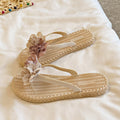 Sweet and stylish women's summer sandals, new color-blocked floral flip-flops, flat, non-slip beach sandals for women
